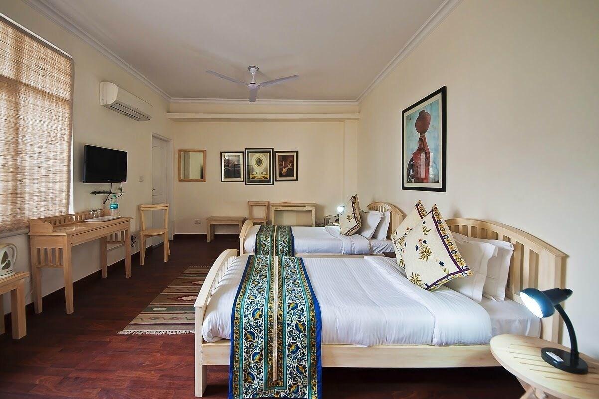 Bed and Breakfast Colonel'S Retreat At The Airport Nueva Delhi Exterior foto