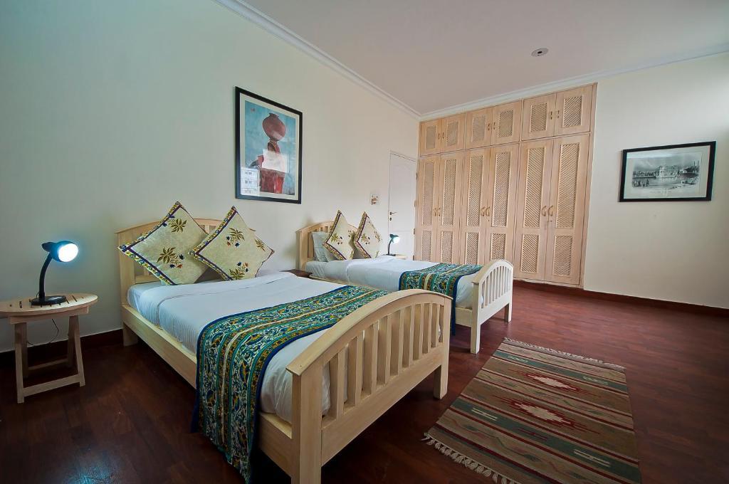 Bed and Breakfast Colonel'S Retreat At The Airport Nueva Delhi Exterior foto