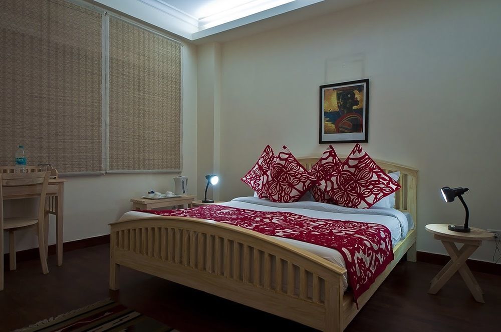 Bed and Breakfast Colonel'S Retreat At The Airport Nueva Delhi Exterior foto