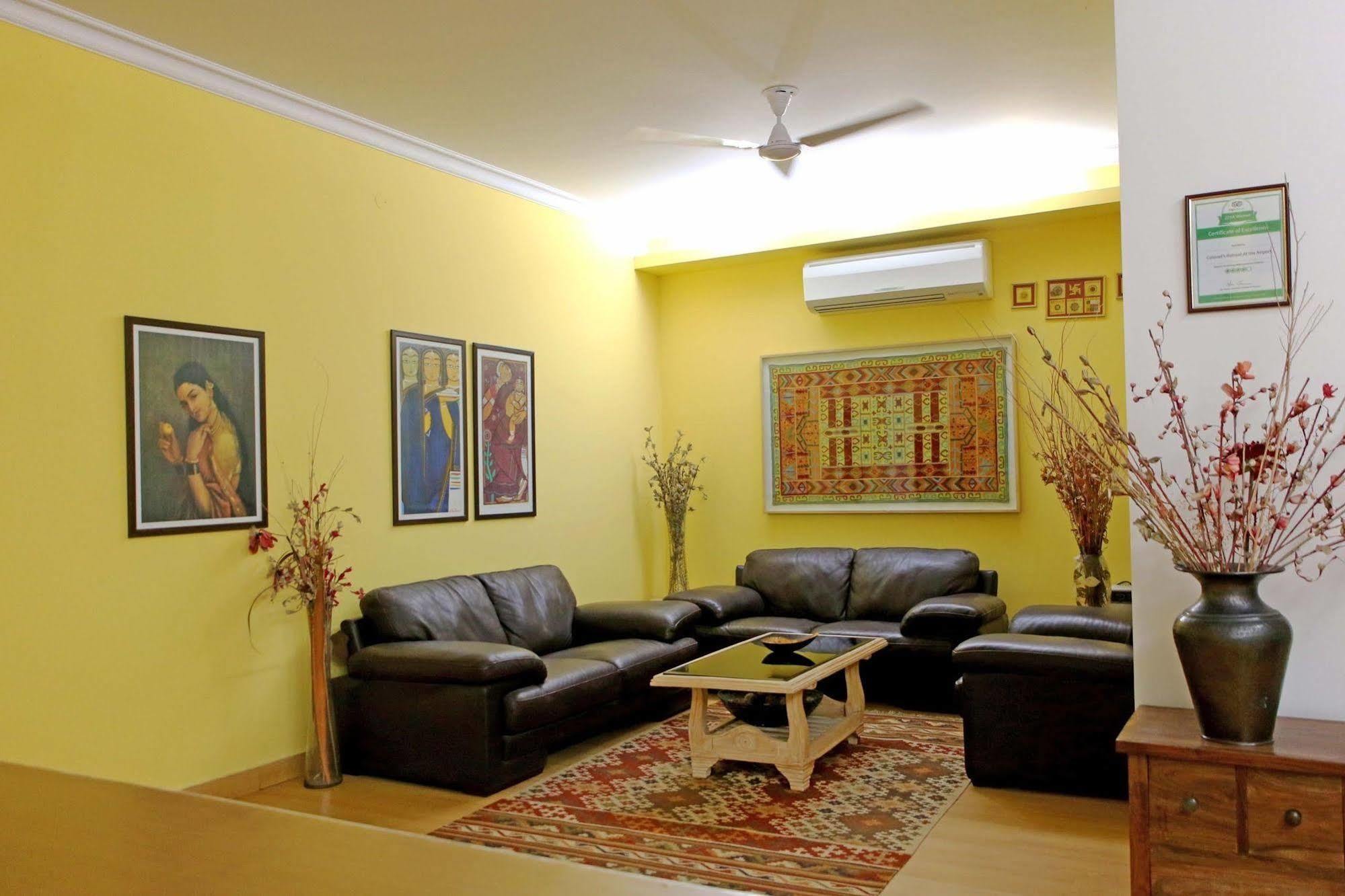 Bed and Breakfast Colonel'S Retreat At The Airport Nueva Delhi Exterior foto